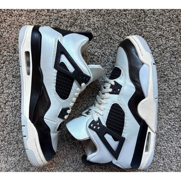 Nike Air Jordan 4 Retro Pure Platinum Metallic Gold Size 6.5 Youth (Size 8 Women - Picture 7 of 7